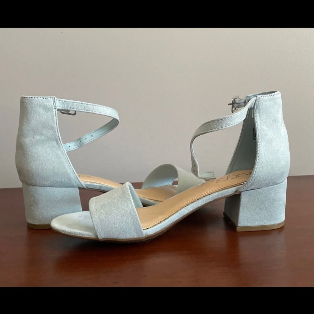 NWOT Sugar Tiffany blue heels